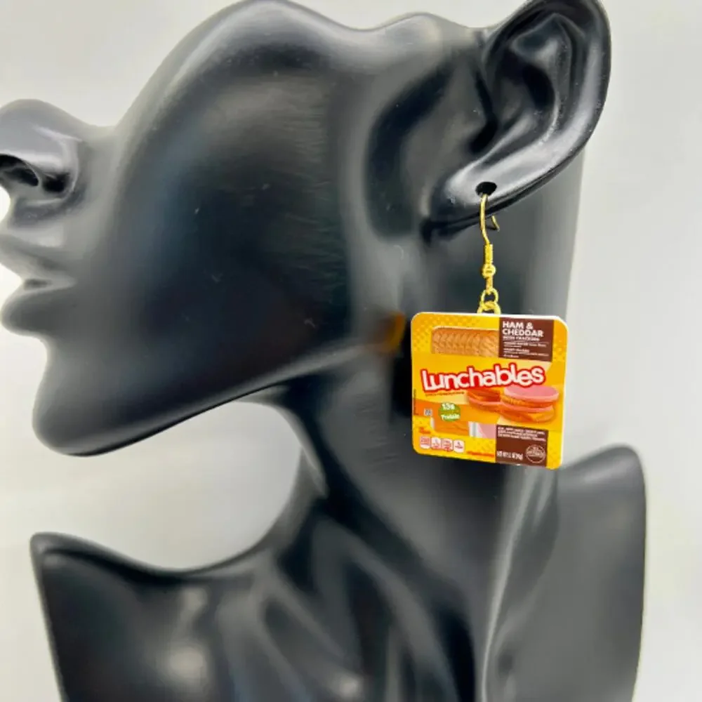 Kylie Wylie Customs these earrings